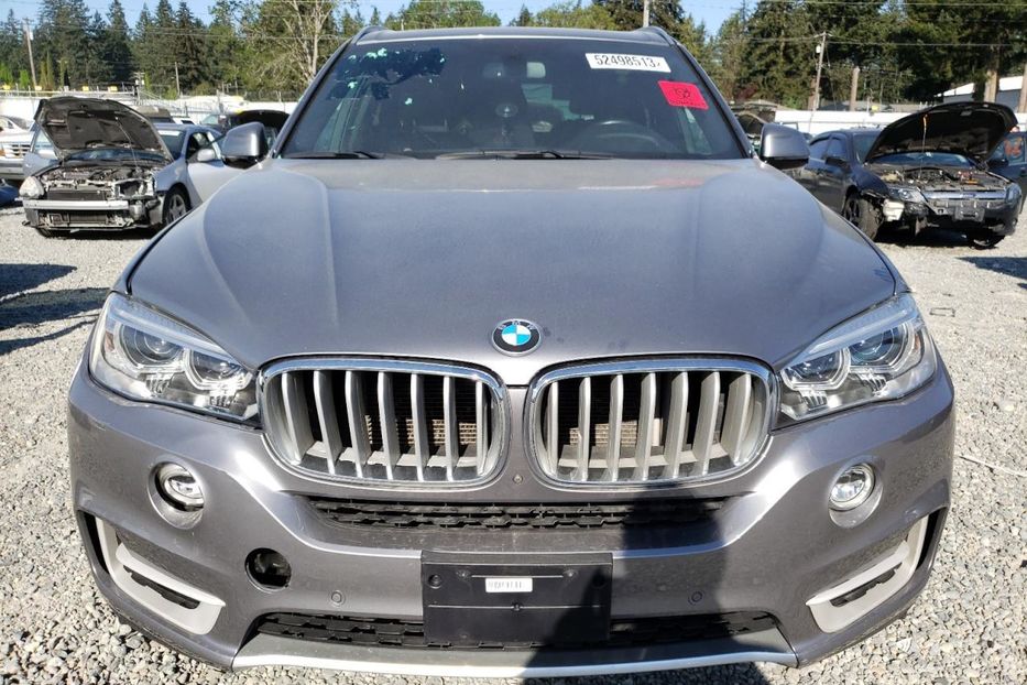 Продам BMW X5 2017 года в Киеве