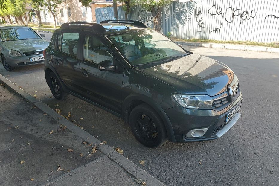 Продам Renault Sandero StepWay Step way 2020 года в г. Первомайск, Николаевская область