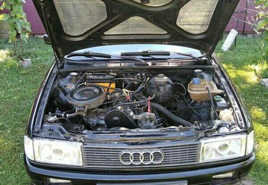 Продам Audi 80 Бензин газ  1988 года в Днепре