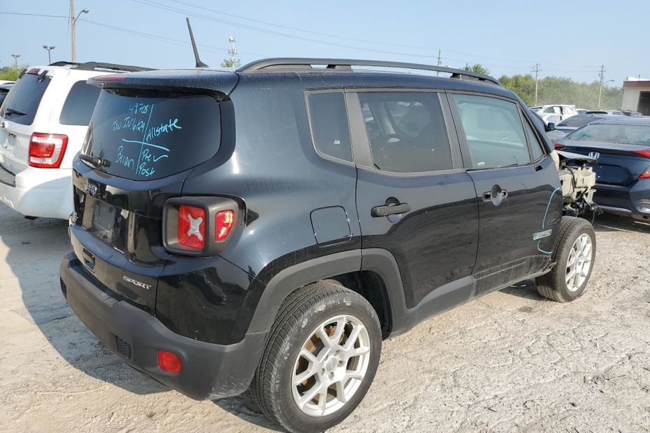 Продам Jeep Renegade Sport 2021 года в Киеве