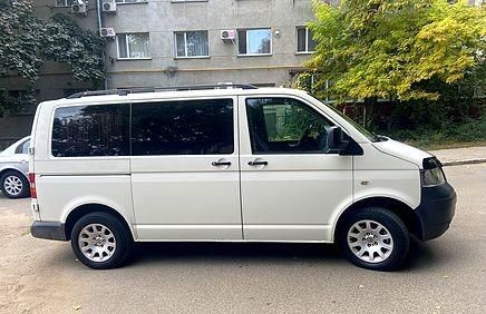 Продам Volkswagen T5 (Transporter) пасс. Дизель  2007 года в Днепре