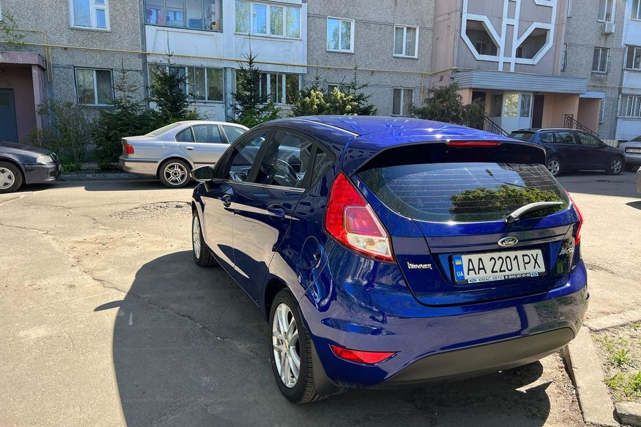 Продам Ford Fiesta VII 1.0 Duratec (80 HP) 2013 года в Киеве