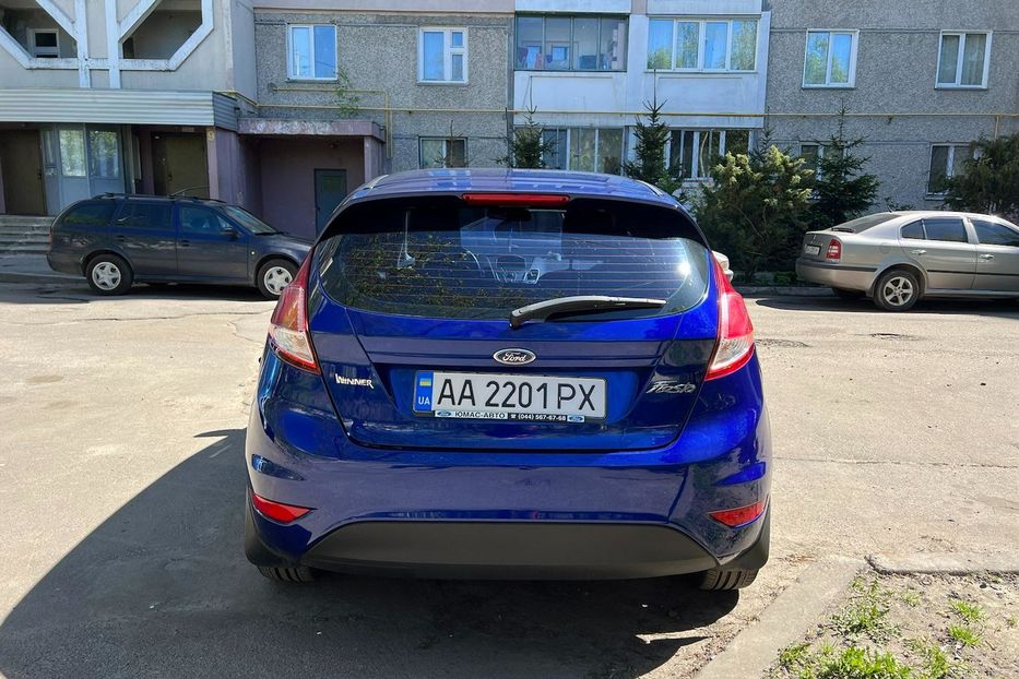 Продам Ford Fiesta VII 1.0 Duratec (80 HP) 2013 года в Киеве