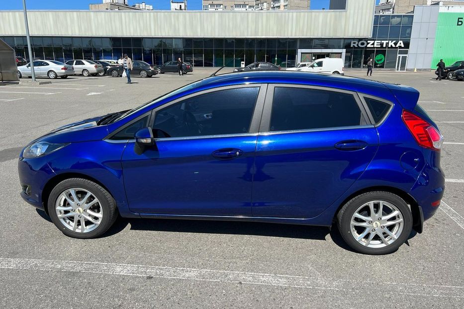 Продам Ford Fiesta VII 1.0 Duratec (80 HP) 2013 года в Киеве