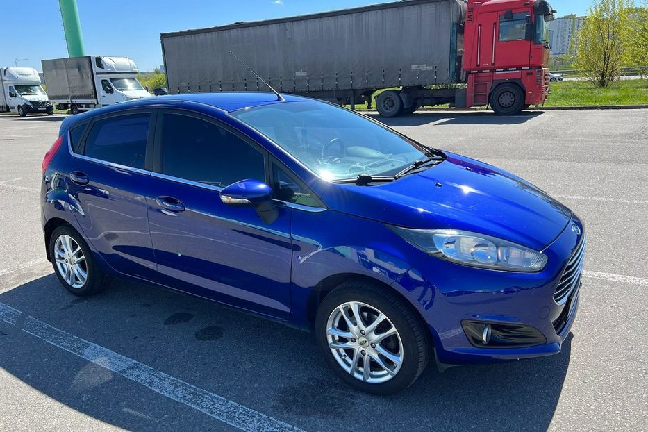 Продам Ford Fiesta VII 1.0 Duratec (80 HP) 2013 года в Киеве