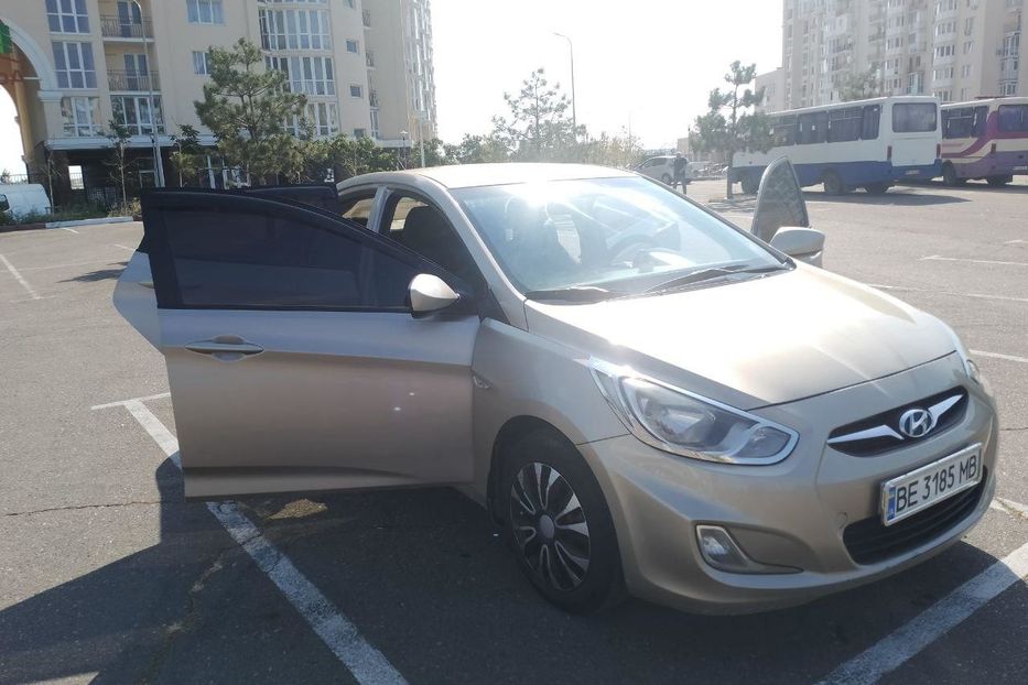 Продам Hyundai Accent  2012 года в Николаеве