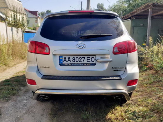 Продам Hyundai Santa FE 2008 года в г. Васильков, Киевская область