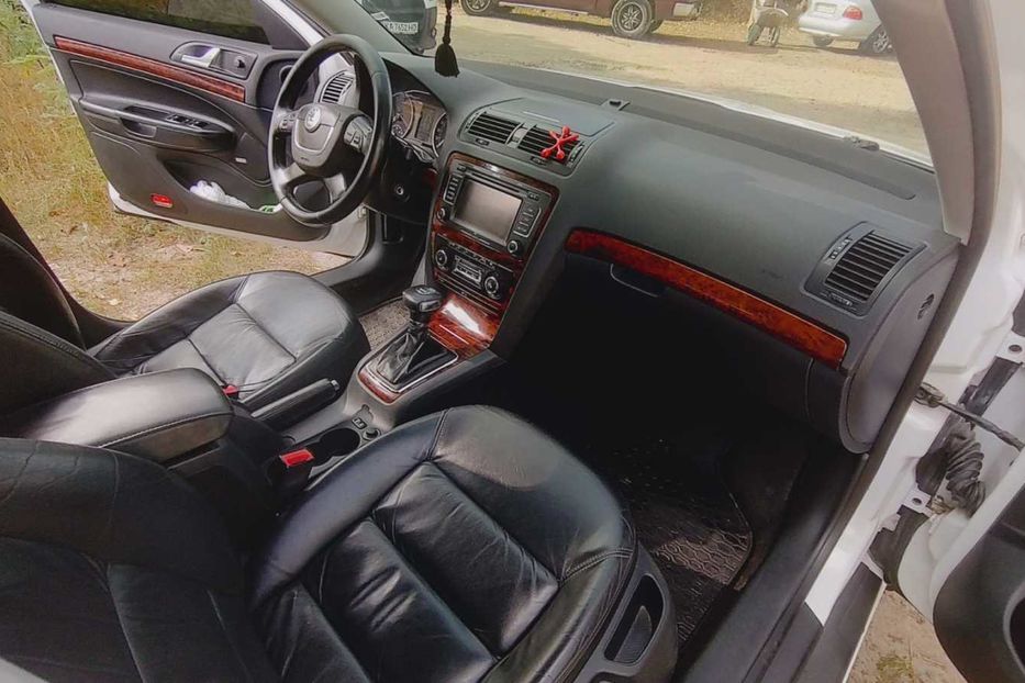 Продам Skoda Octavia A5 2011 года в Киеве