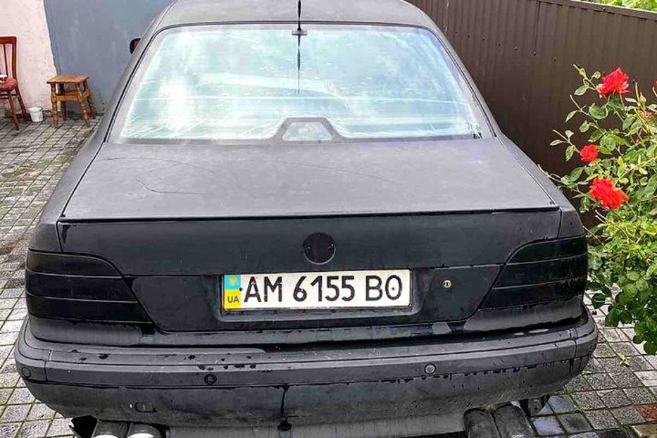 Продам BMW 750 750і 1995 года в г. Овруч, Житомирская область