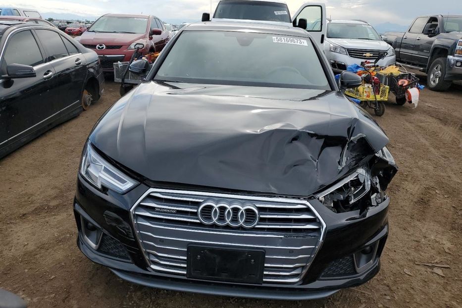 Продам Audi A4 2019 года в Львове