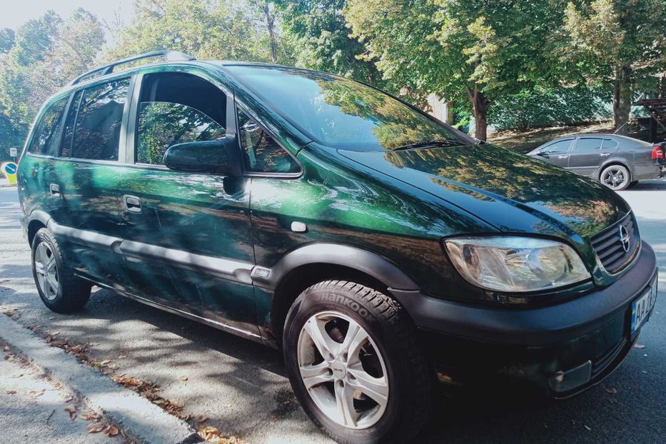 Продам Opel Zafira 2000 года в Киеве