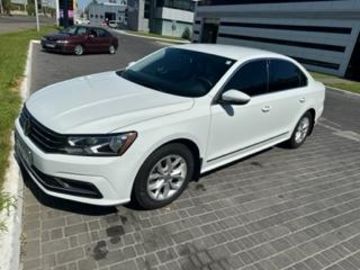 Продам Volkswagen Passat B8 2016 года в Одессе