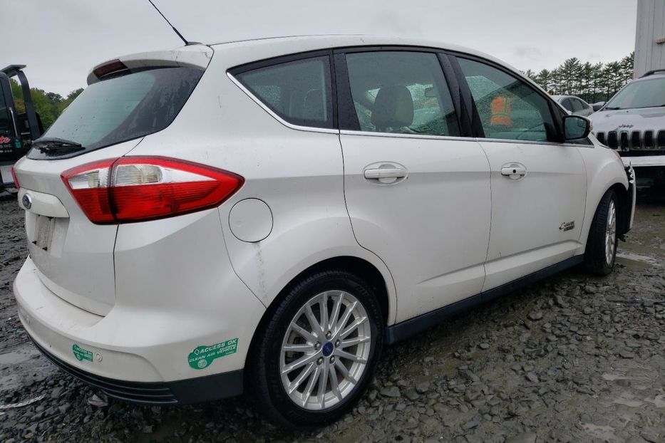 Продам Ford C-Max 2014 года в Луцке