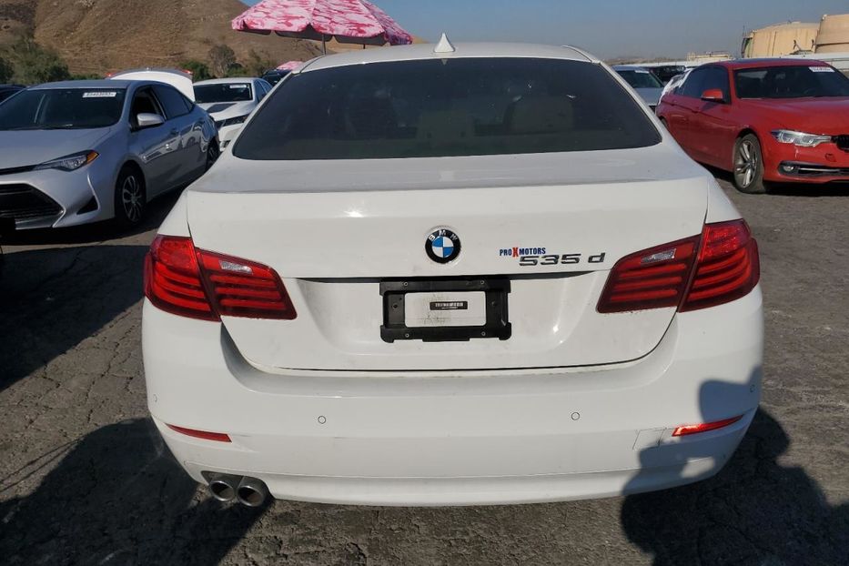 Продам BMW 535 D 2014 года в Киеве