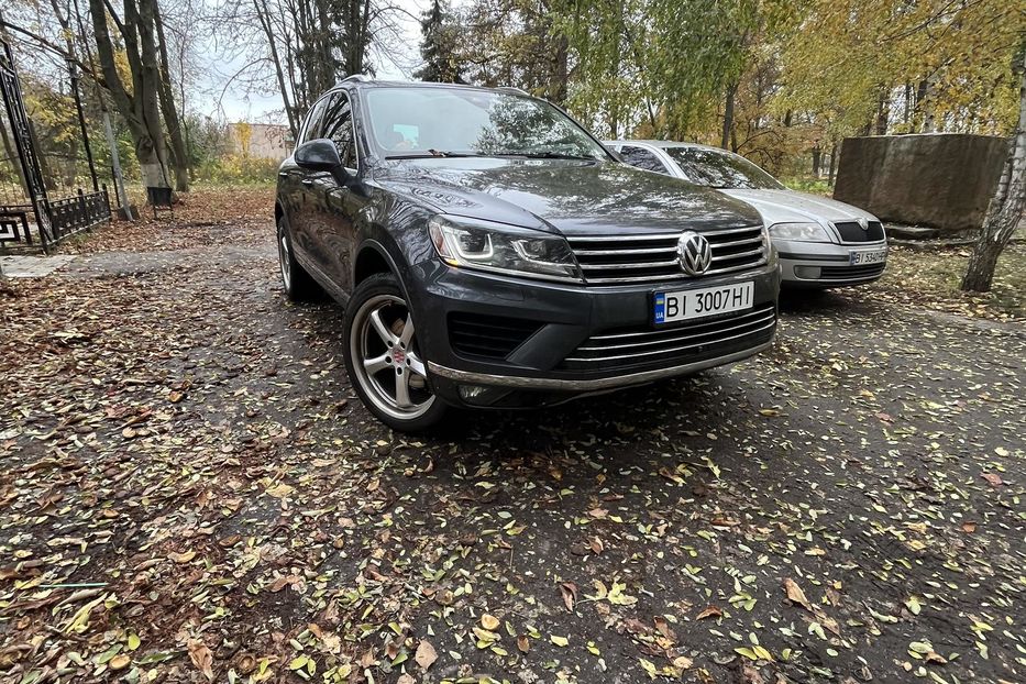 Продам Volkswagen Touareg 2015 года в г. Хорол, Полтавская область