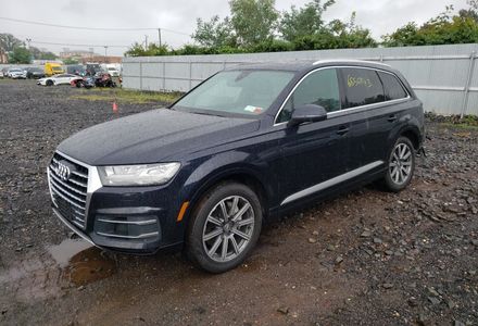 Продам Audi Q7 2018 года в Киеве