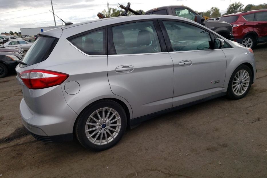 Продам Ford C-Max 2015 года в Луцке