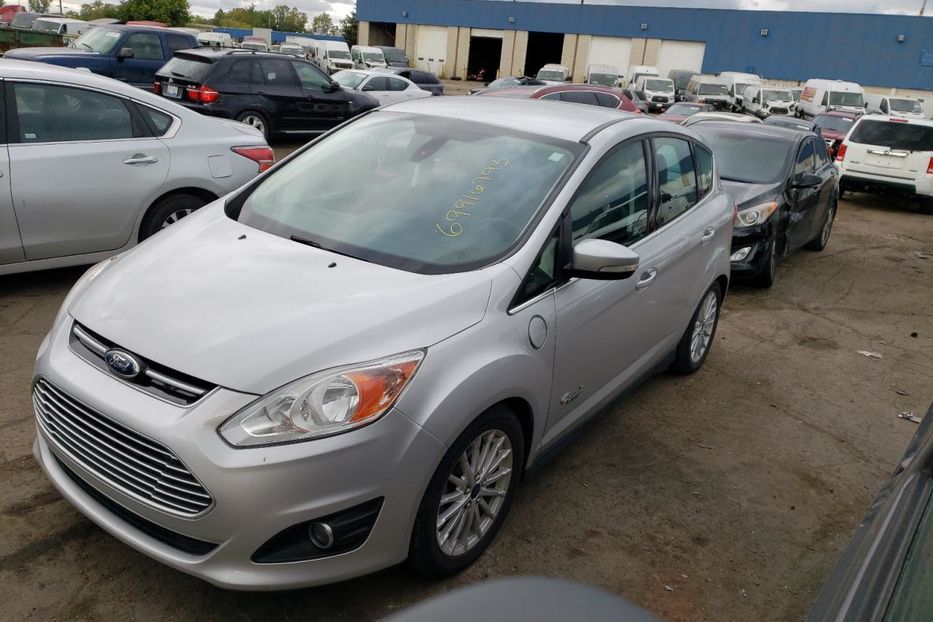 Продам Ford C-Max 2015 года в Луцке