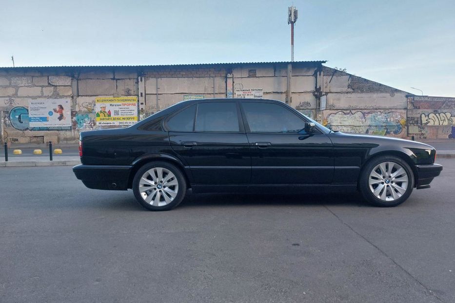 Продам BMW 525 1993 года в Одессе