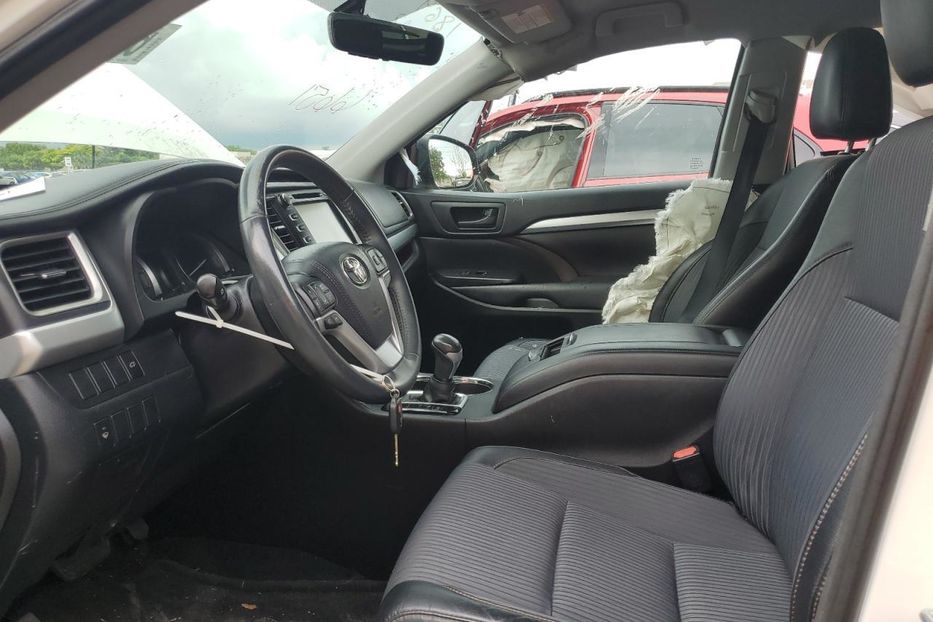 Продам Toyota Highlander 2015 года в Луцке