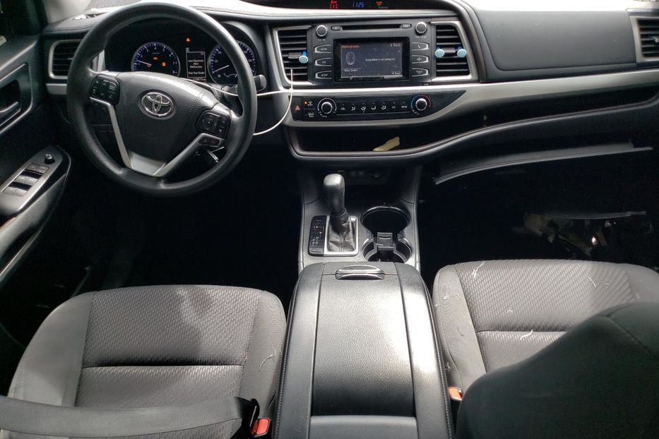 Продам Toyota Highlander 2018 года в Луцке