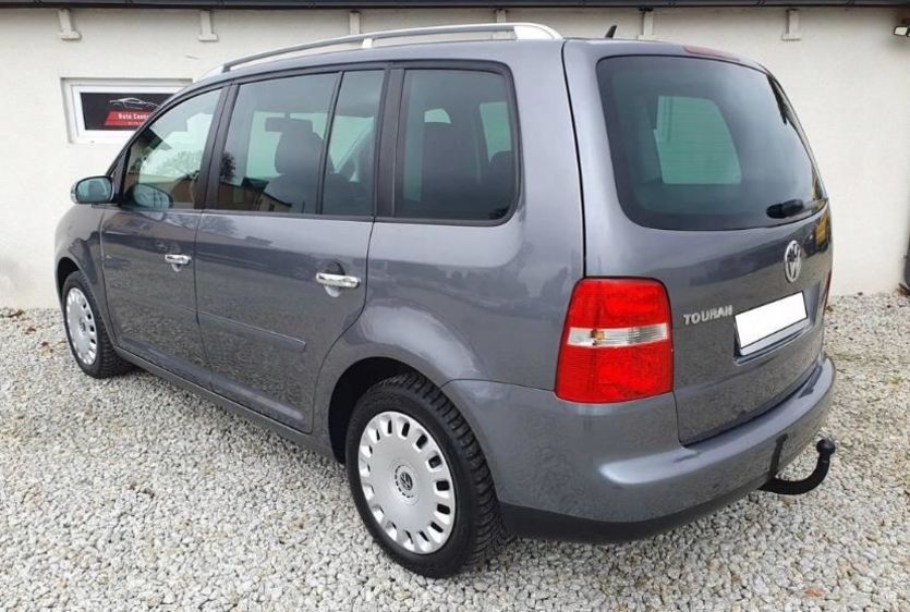 Продам Volkswagen Touran 2006 года в Одессе