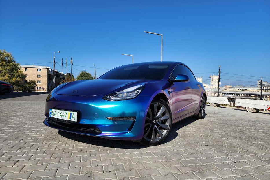 Продам Tesla Model 3 Performance 2018 года в Харькове