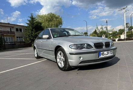 Продам BMW 318 i 2003 года в Харькове