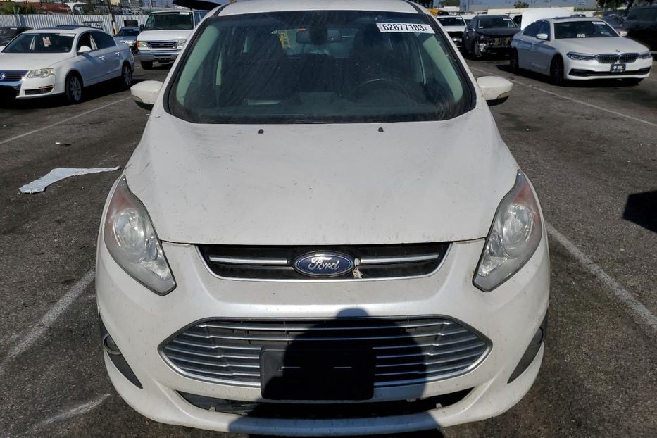 Продам Ford C-Max 2015 года в Луцке