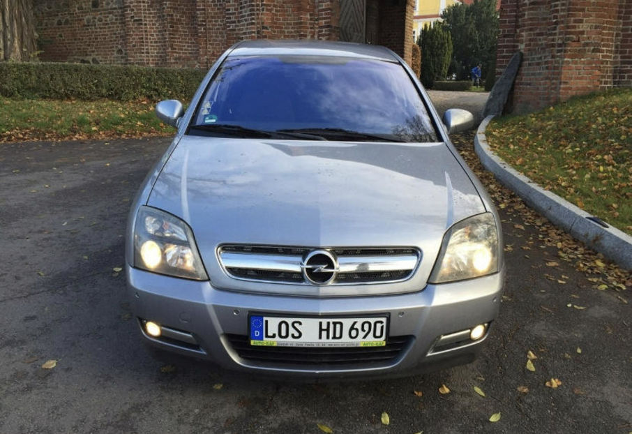 Продам Opel Signum 2005 года в Киеве