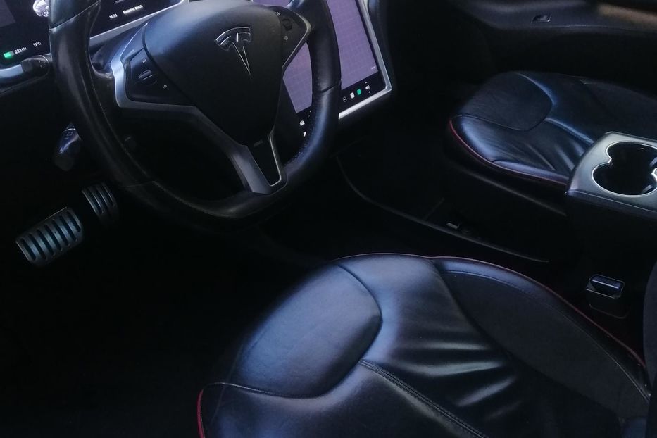 Продам Tesla Model S  Performance 2013 года в Киеве
