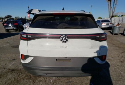 Продам Volkswagen ID.4 2023 года в Киеве