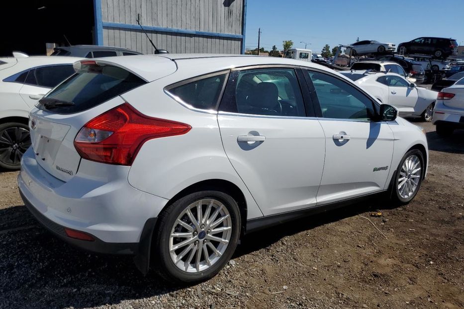 Продам Ford Focus BEV 2015 года в Киеве