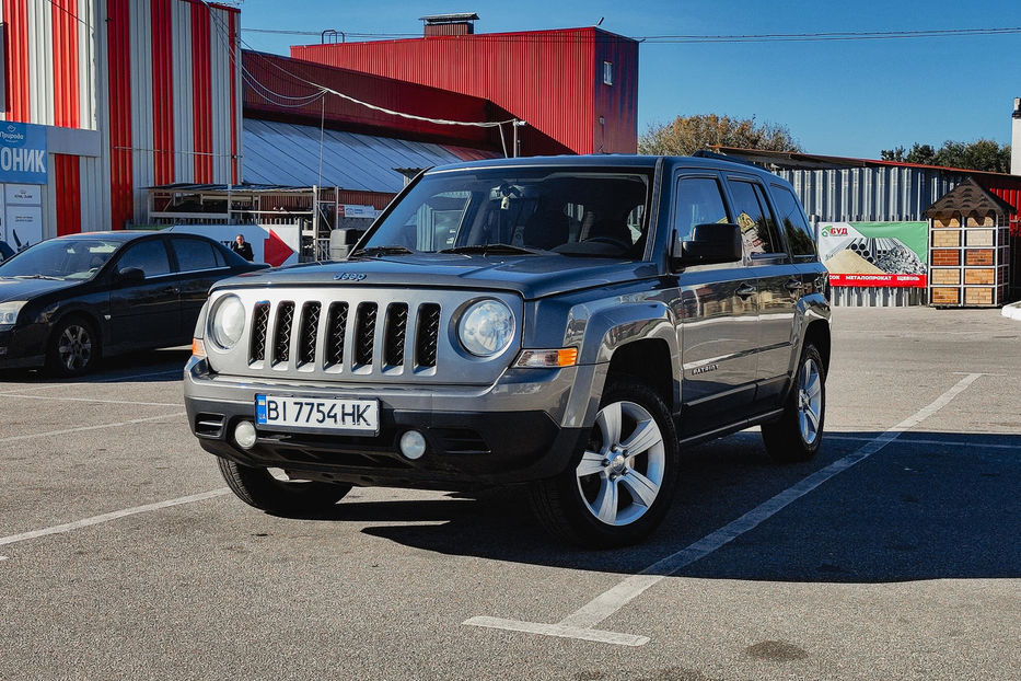 Продам Jeep Patriot latitude 2014 года в Харькове