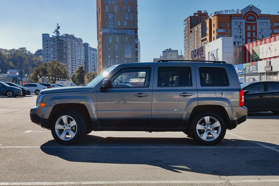Продам Jeep Patriot latitude 2014 года в Харькове
