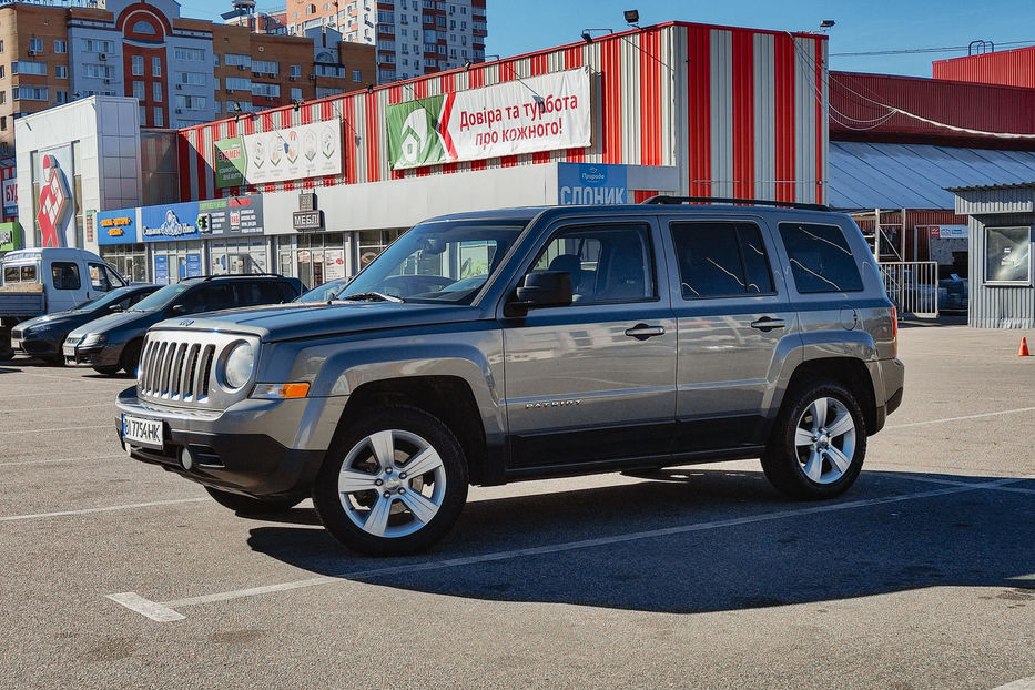 Продам Jeep Patriot latitude 2014 года в Харькове