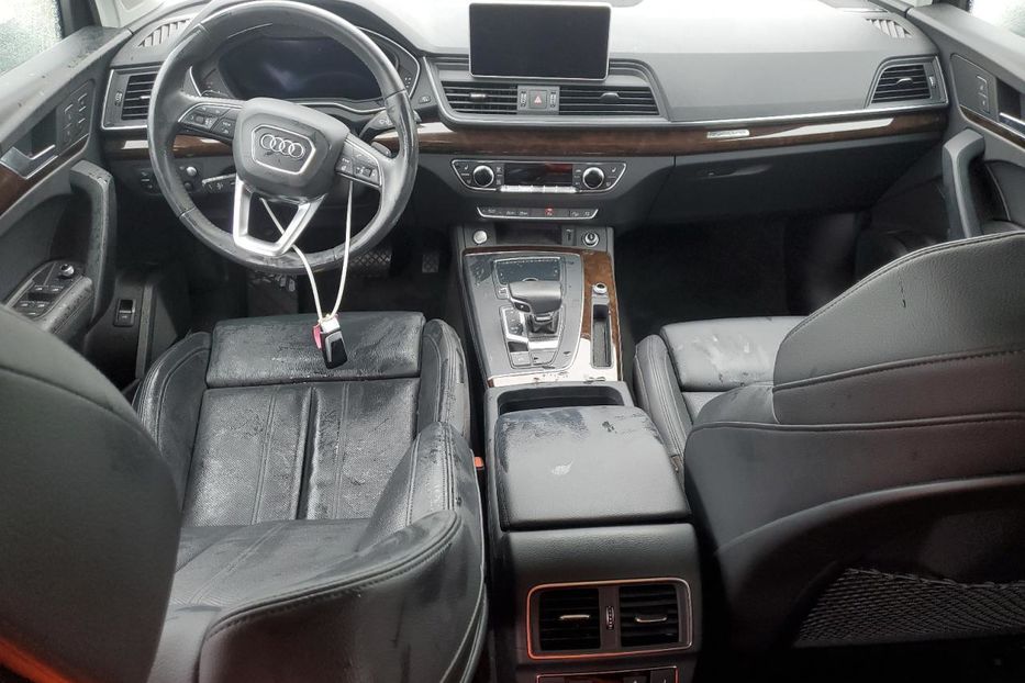 Продам Audi Q5 2018 года в Луцке