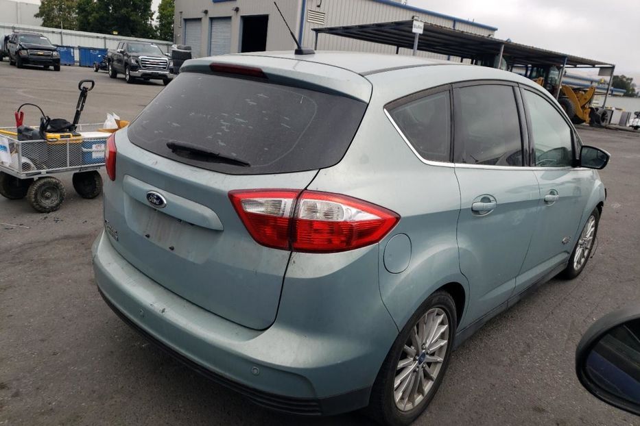 Продам Ford C-Max 2015 года в Киеве