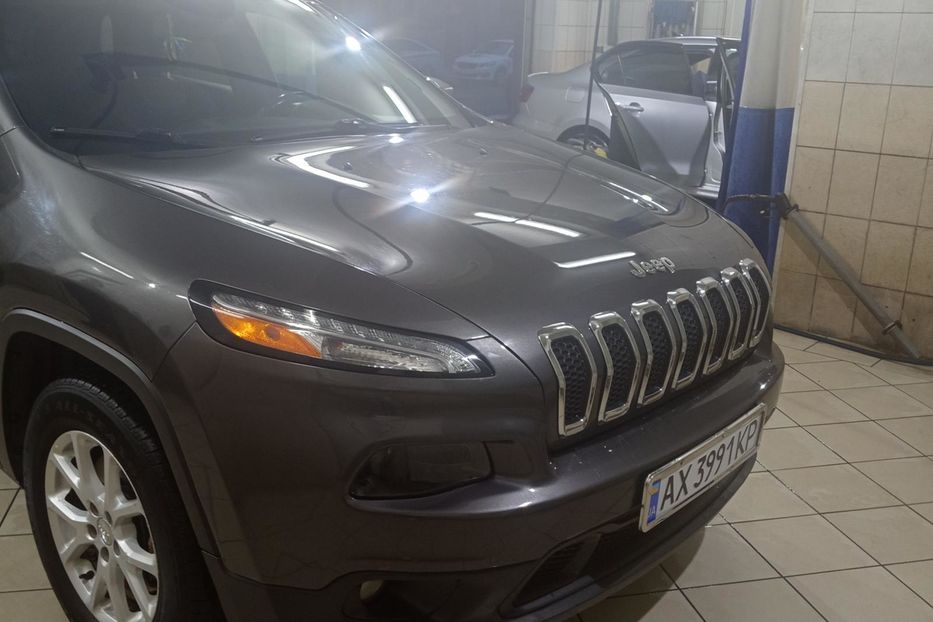 Продам Jeep Cherokee 2013 года в Харькове
