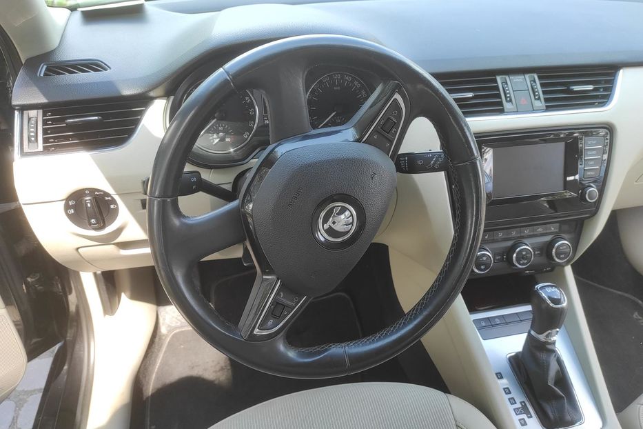 Продам Skoda Octavia A7 2.0 TDI автомат 2014 года в Львове