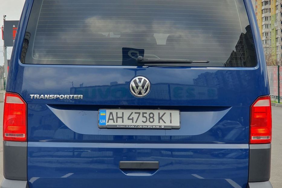 Продам Volkswagen T6 (Transporter) пасс. 2018 года в Киеве