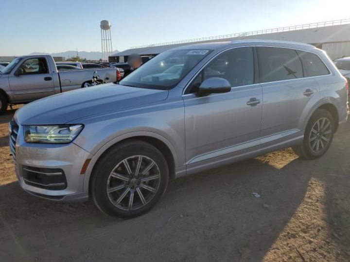 Продам Audi Q7 2017 года в Киеве