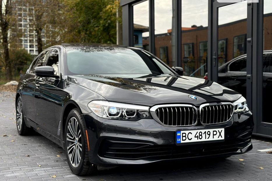 Продам BMW 540 2019 года в Львове