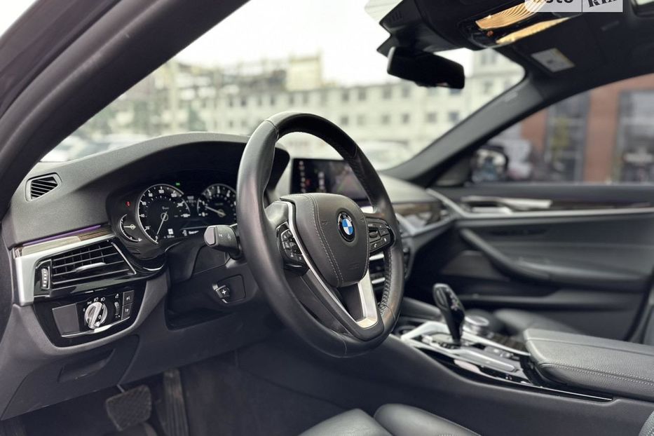 Продам BMW 540 2019 года в Львове