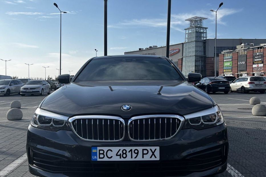 Продам BMW 540 2019 года в Львове