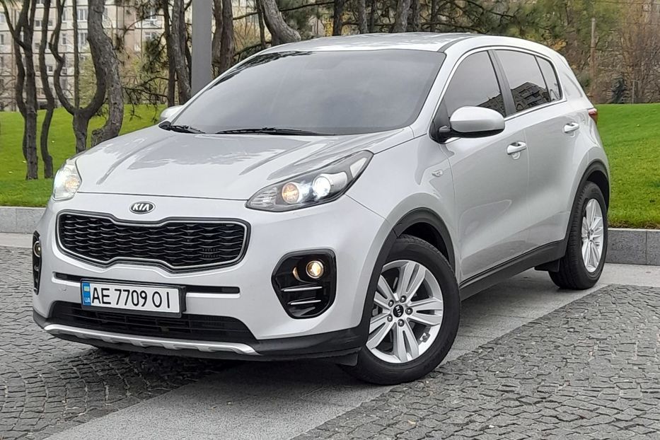 Продам Kia Sportage 2016 года в Днепре