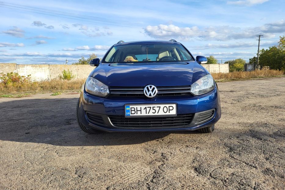 Продам Volkswagen Jetta 2013 года в Одессе