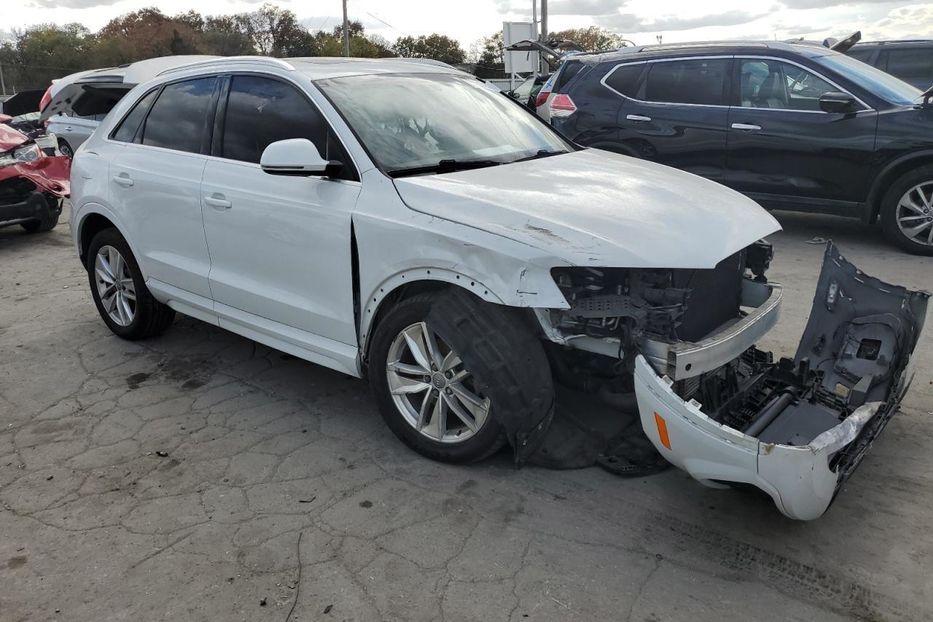 Продам Audi Q3 2018 года в Луцке