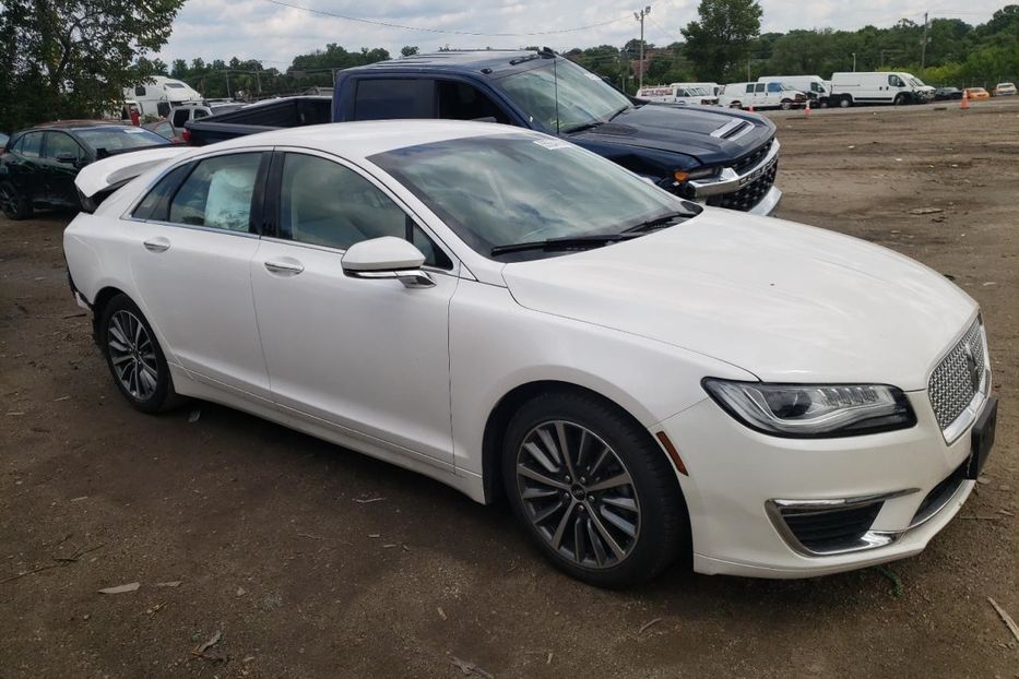 Продам Lincoln MKZ 2019 года в Луцке