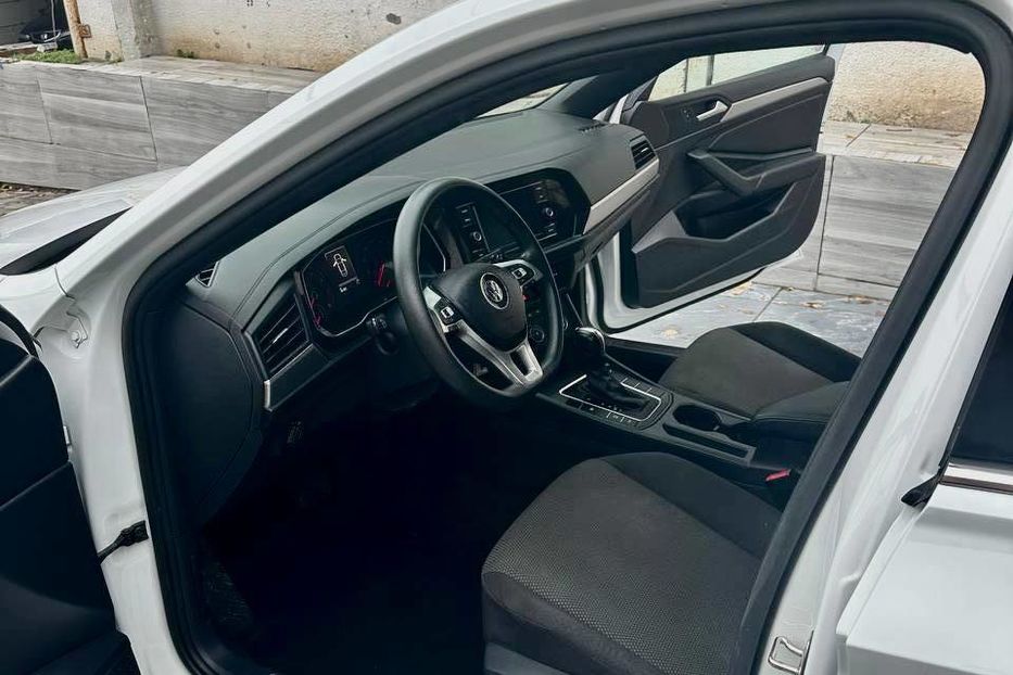 Продам Volkswagen Jetta 2018 года в Днепре